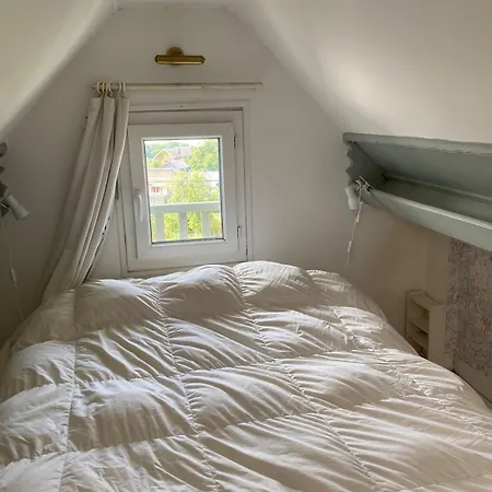 Ferienhaus Authentic House With Garden Haven Of Peace Sea View Villerville